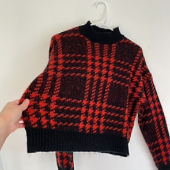 FASHION NOVA Plaid for You Sweater Black Red Mock Neck Cropped Crop Boxy Small S - Picture 8 of 12